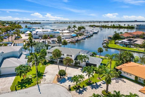 $1,650,000 | 116 Cat Cay Lane, Indian Harbour Beach, FL 32937