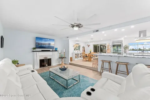 $1,590,000 | 116 Cat Cay Lane, Indian Harbour Beach, FL 32937