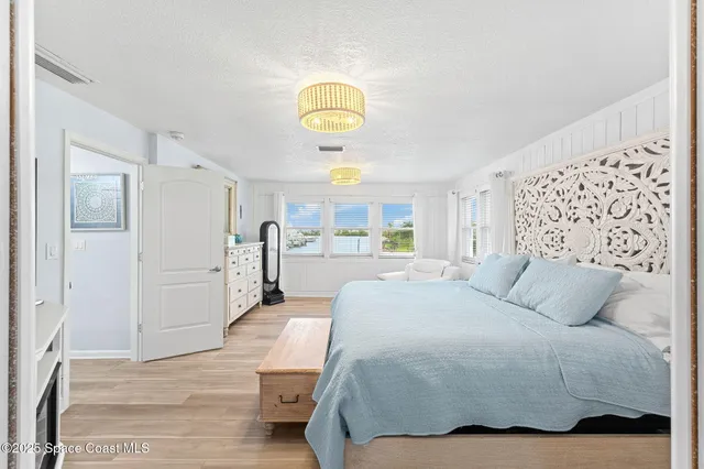 $1,650,000 | 116 Cat Cay Lane, Indian Harbour Beach, FL 32937