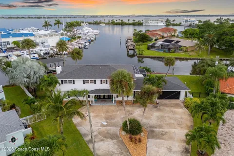 $1,650,000 | 116 Cat Cay Lane, Indian Harbour Beach, FL 32937