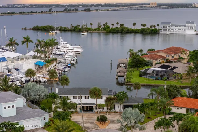 $1,650,000 | 116 Cat Cay Lane, Indian Harbour Beach, FL 32937