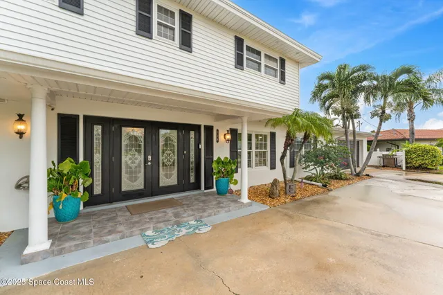 $1,650,000 | 116 Cat Cay Lane, Indian Harbour Beach, FL 32937
