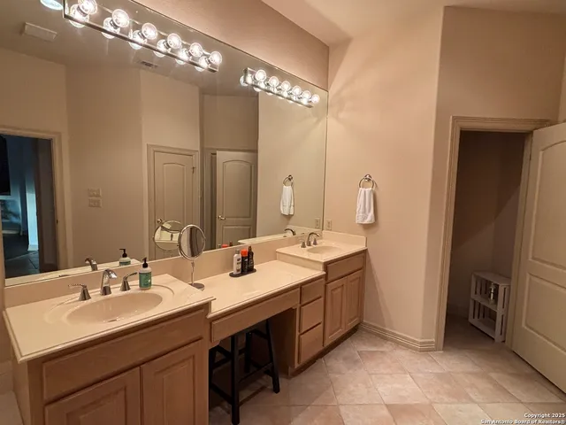 $5,250 | 131 Westcourt Lane, San Antonio, TX 78257