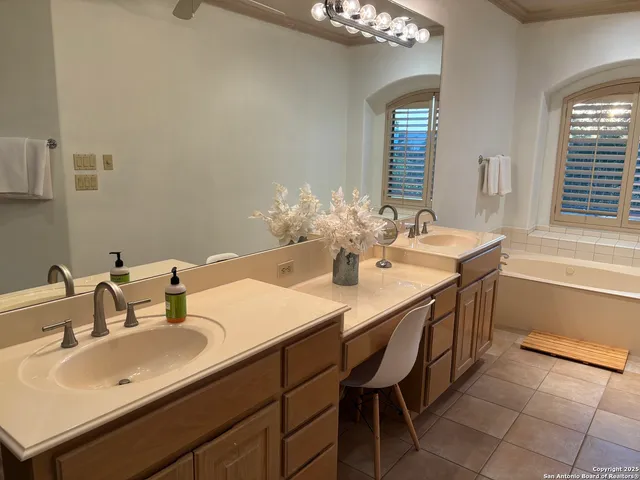 $5,250 | 131 Westcourt Lane, San Antonio, TX 78257