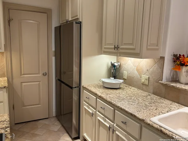 $4,500 | 131 Westcourt Lane, San Antonio, TX 78257