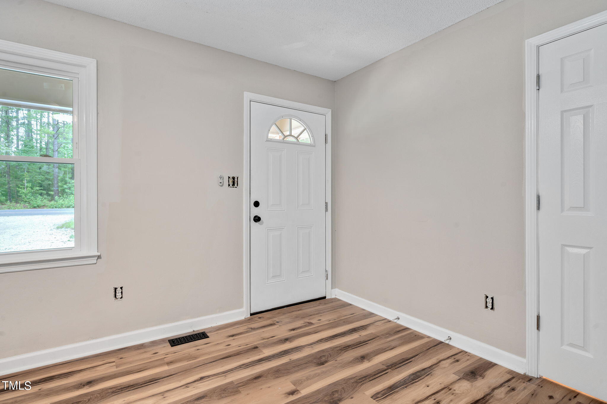 3008 Thompson Road Bunnlevel, NC 28323 - Photo 8 of 28 3008 Thompson Road Bunnlevel_JRKnowles_P