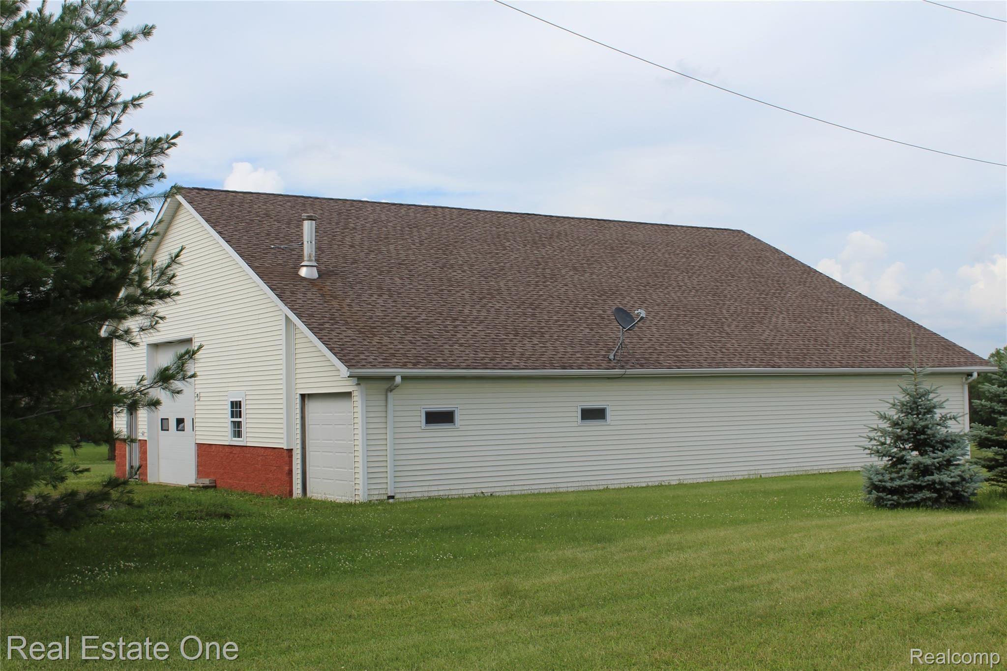 8755 Mason Road Fowlerville, MI 48836 - Photo 8 of 62 30_06_2021_0418.JPG