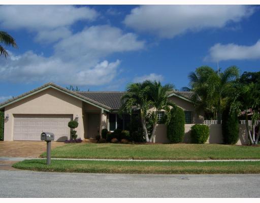 411 Northwest 72nd Street Boca Raton, FL 33487 - Photo 1 of 9 Primary Photo