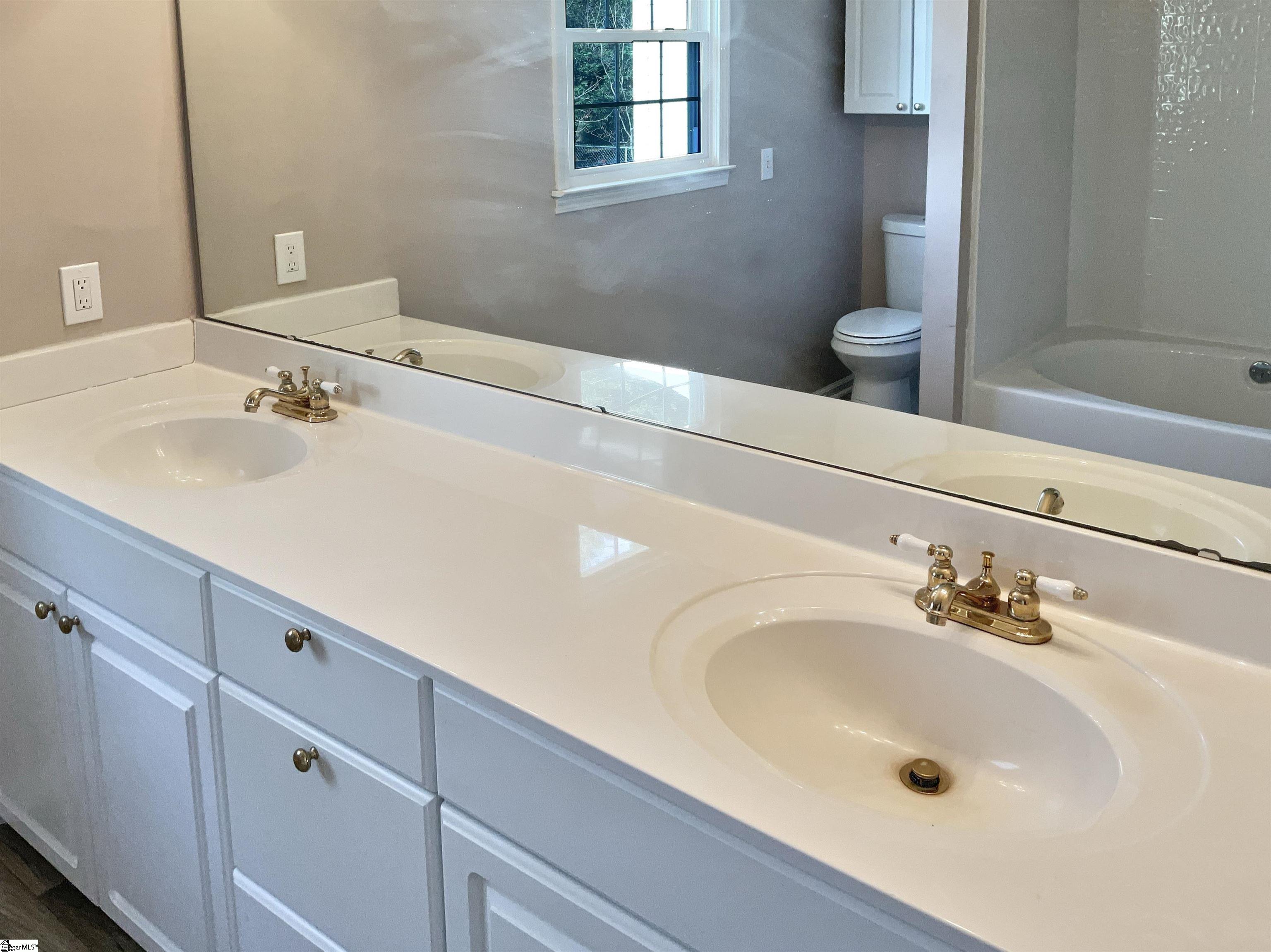 1116 Devenger Road Greer, SC 29650 - Photo 12 of 20 Gallery Image 12