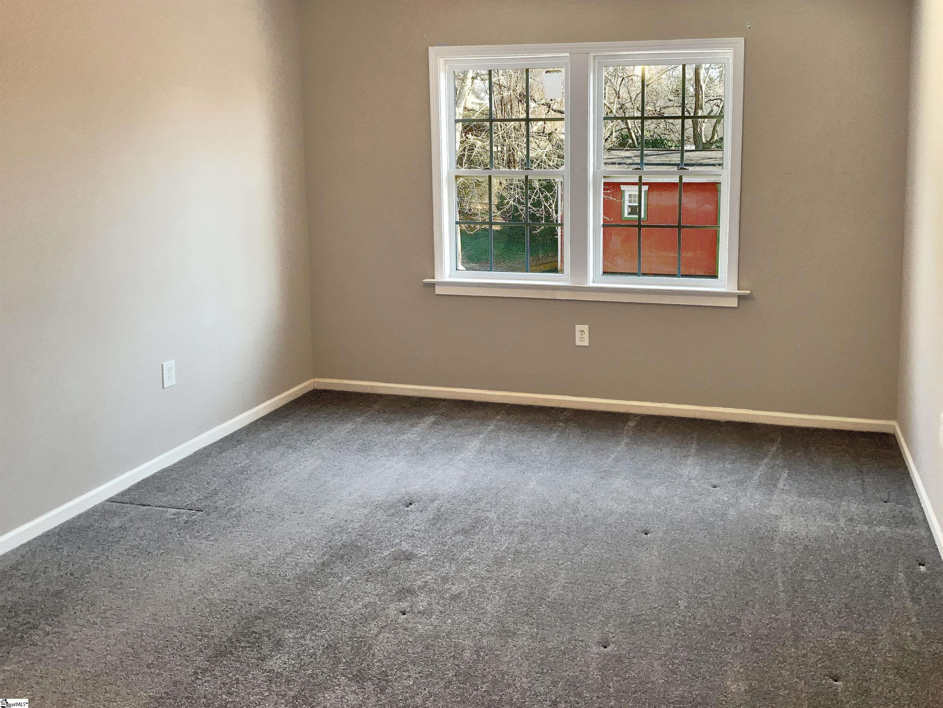1116 Devenger Road Greer, SC 29650 - Photo 5 of 20 Gallery Image 5