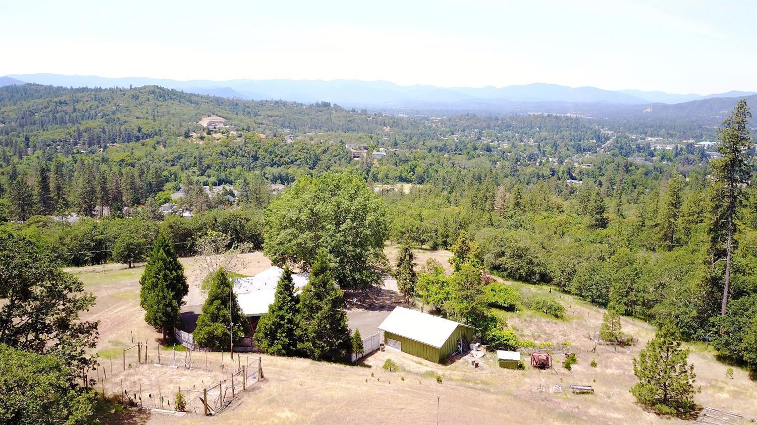 384 Trollview Road Grants Pass, OR 97527 - Photo 2 of 27 Additional Photo