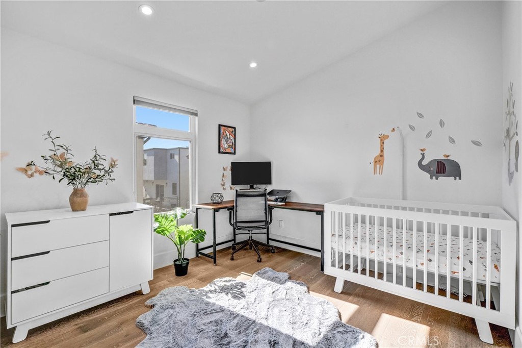 18228 Grevillea Avenue Redondo Beach, CA 90278 - Photo 27 of 39 a bedroom with furniture and a window