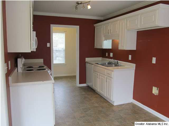 126 Meriweather Way Calera, AL 35040 - Photo 4 of 17