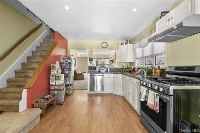 $599,999 | 169 Sterling Place, Amityville, NY 11701