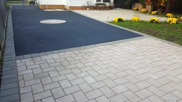 $599,999 | 169 Sterling Place, Amityville, NY 11701