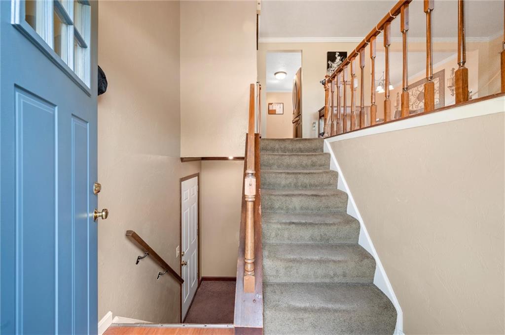 2070 Powell Road Cranberry Township, PA 16066 - Photo 3 of 35 Gallery Image 3