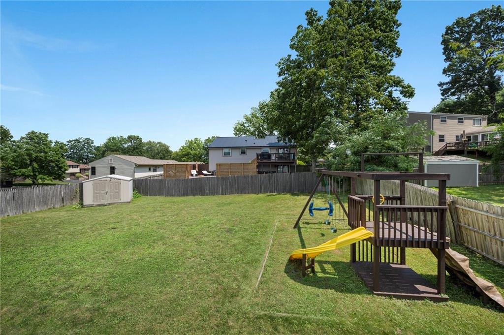 2070 Powell Road Cranberry Township, PA 16066 - Photo 32 of 35 Gallery Image 32
