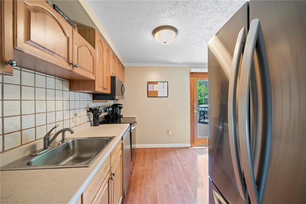 2070 Powell Road Cranberry Township, PA 16066 - Photo 9 of 35 Gallery Image 9