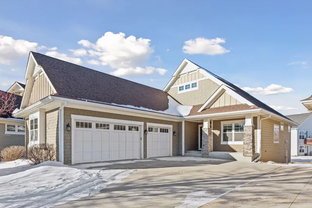 $849,900 | 3776 Talero Curve, Chaska, MN 55318