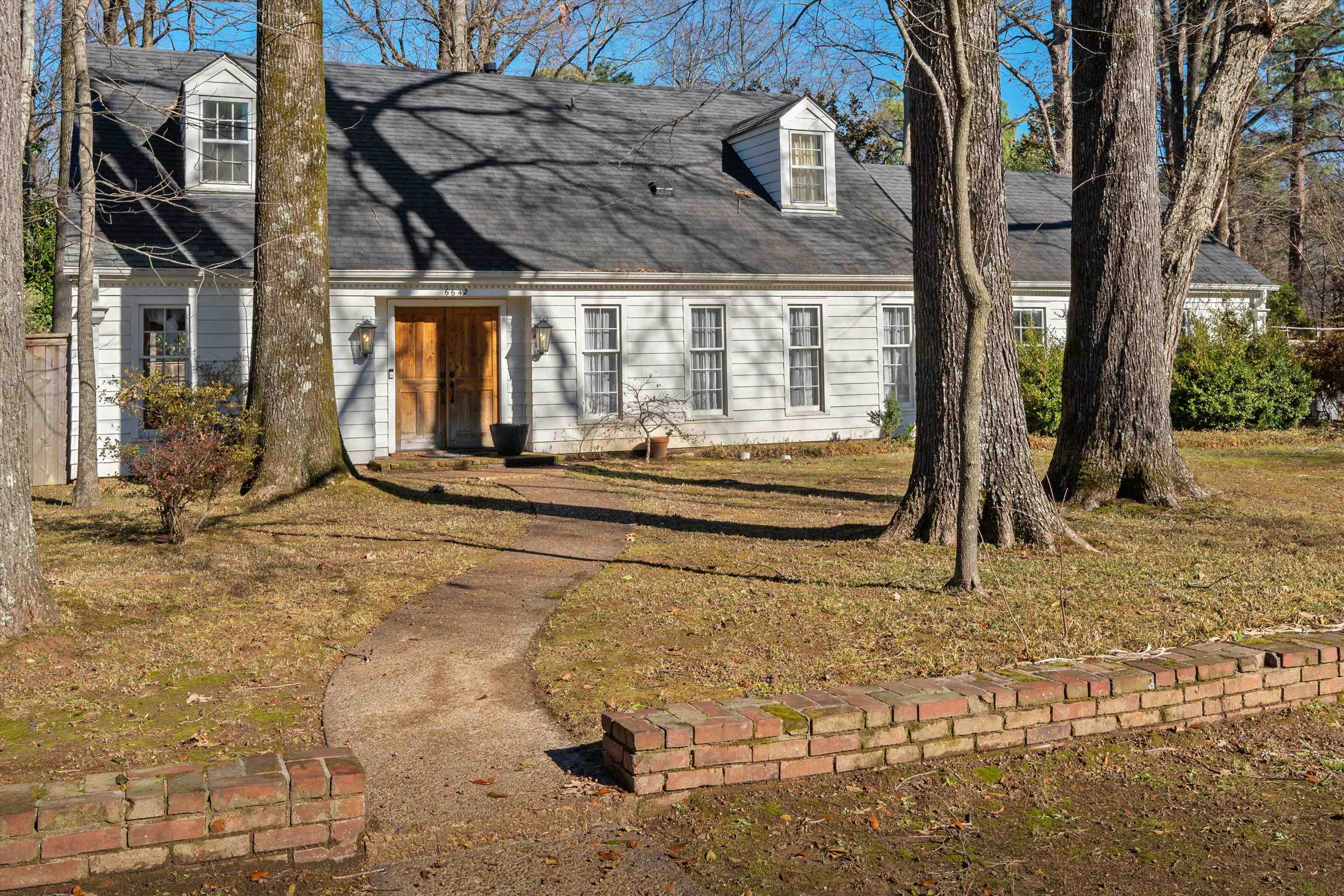 6642 Westminster Road Memphis, TN 38120 - Photo 1 of 25 Gallery Image 1