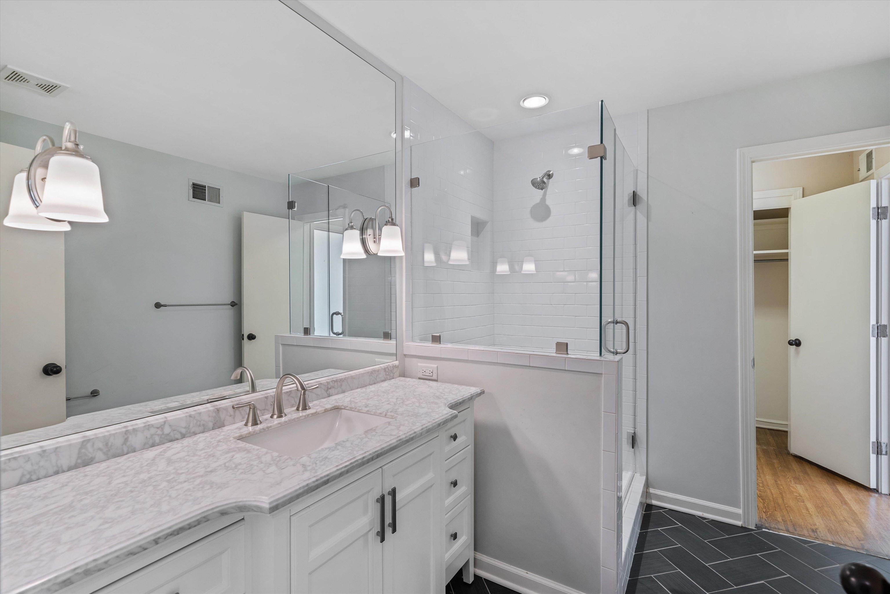 6642 Westminster Road Memphis, TN 38120 - Photo 14 of 25 Gallery Image 14