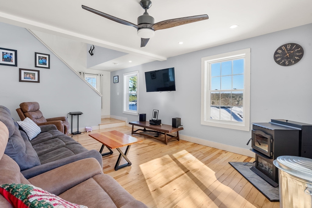 178 Brimfield Road Holland, MA 01521 - Photo 13 of 37