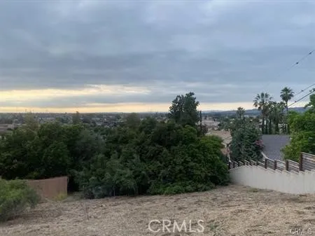 $550,000 | 12308 Circula Panorama Place, Santa Ana, CA 92705
