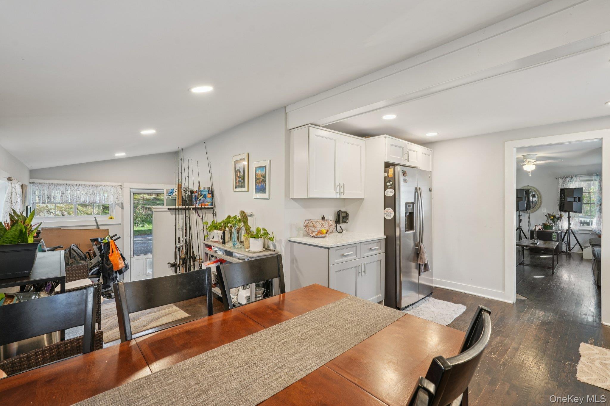43 Meeting House Road Pawling, NY 12564 - Photo 39 of 46 Cottage main room