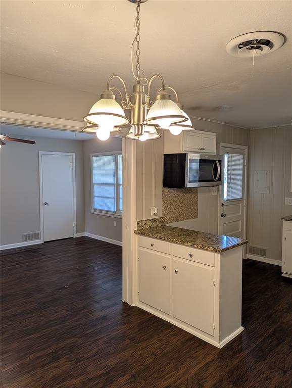 2716 Bilglade Road Fort Worth, TX 76133 - Photo 6 of 17