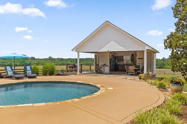 $2,395,000 | 1800 Highway 286, Chatsworth, GA 30705