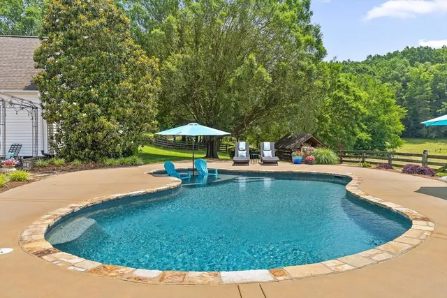 $2,395,000 | 1800 Highway 286, Chatsworth, GA 30705