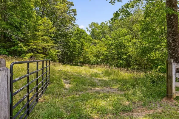 $2,395,000 | 1800 Highway 286, Chatsworth, GA 30705