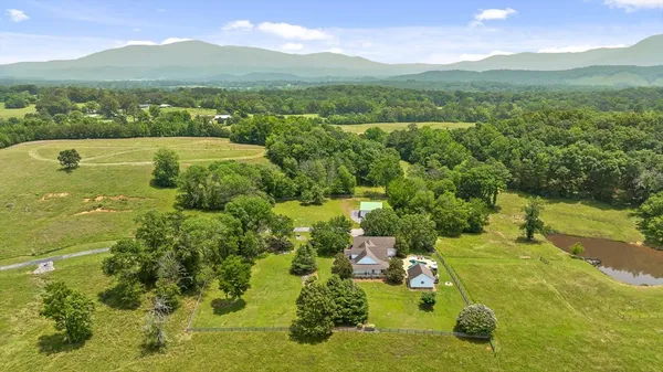 $2,395,000 | 1800 Highway 286, Chatsworth, GA 30705