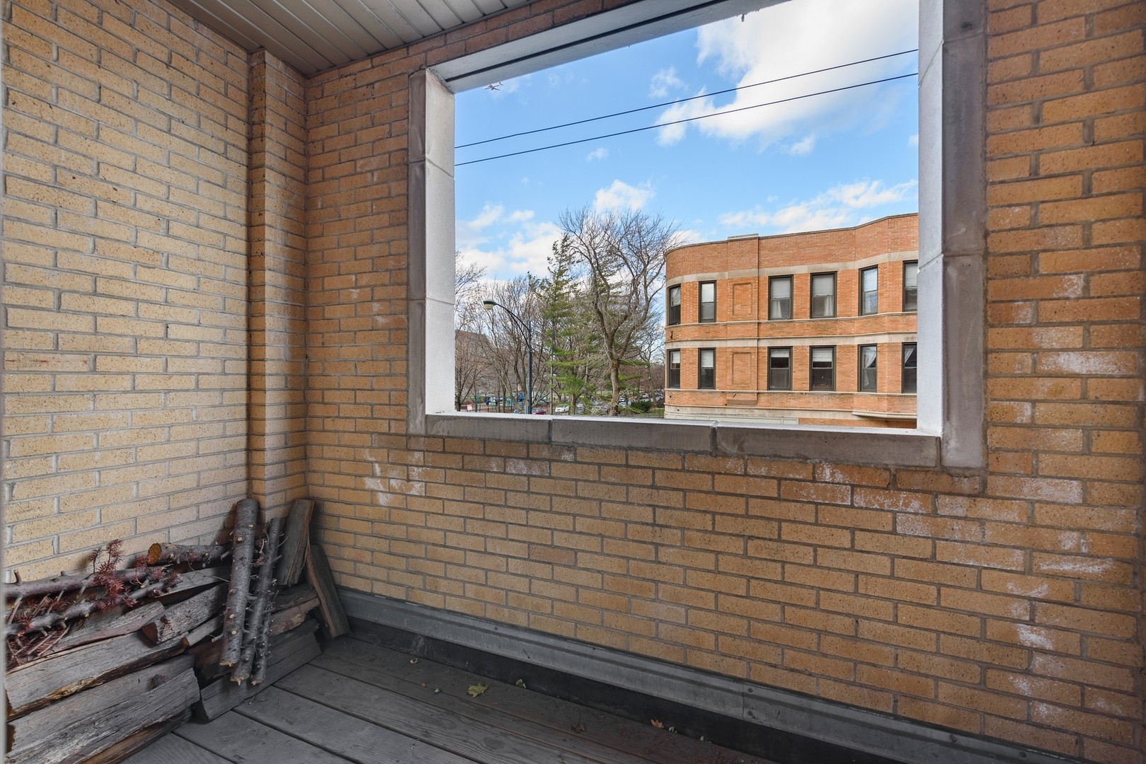 1475 West Irving Park Road, Unit 2W Chicago, IL 60613 - Photo 19 of 20