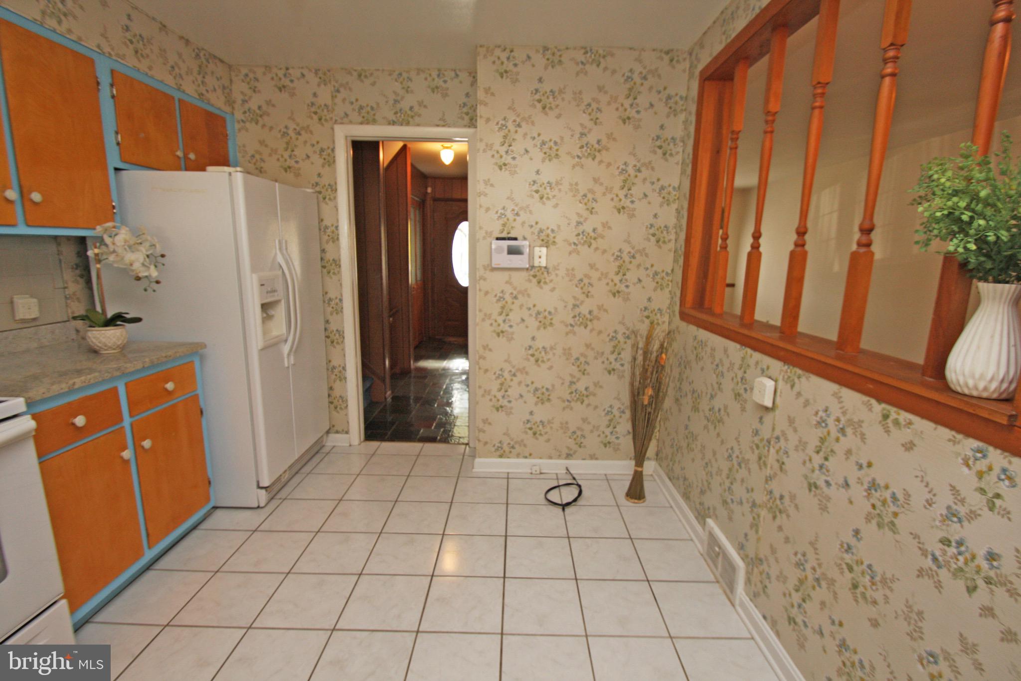 20 Burns Road Claymont, DE 19703 - Photo 13 of 43 Eat-in kitchen