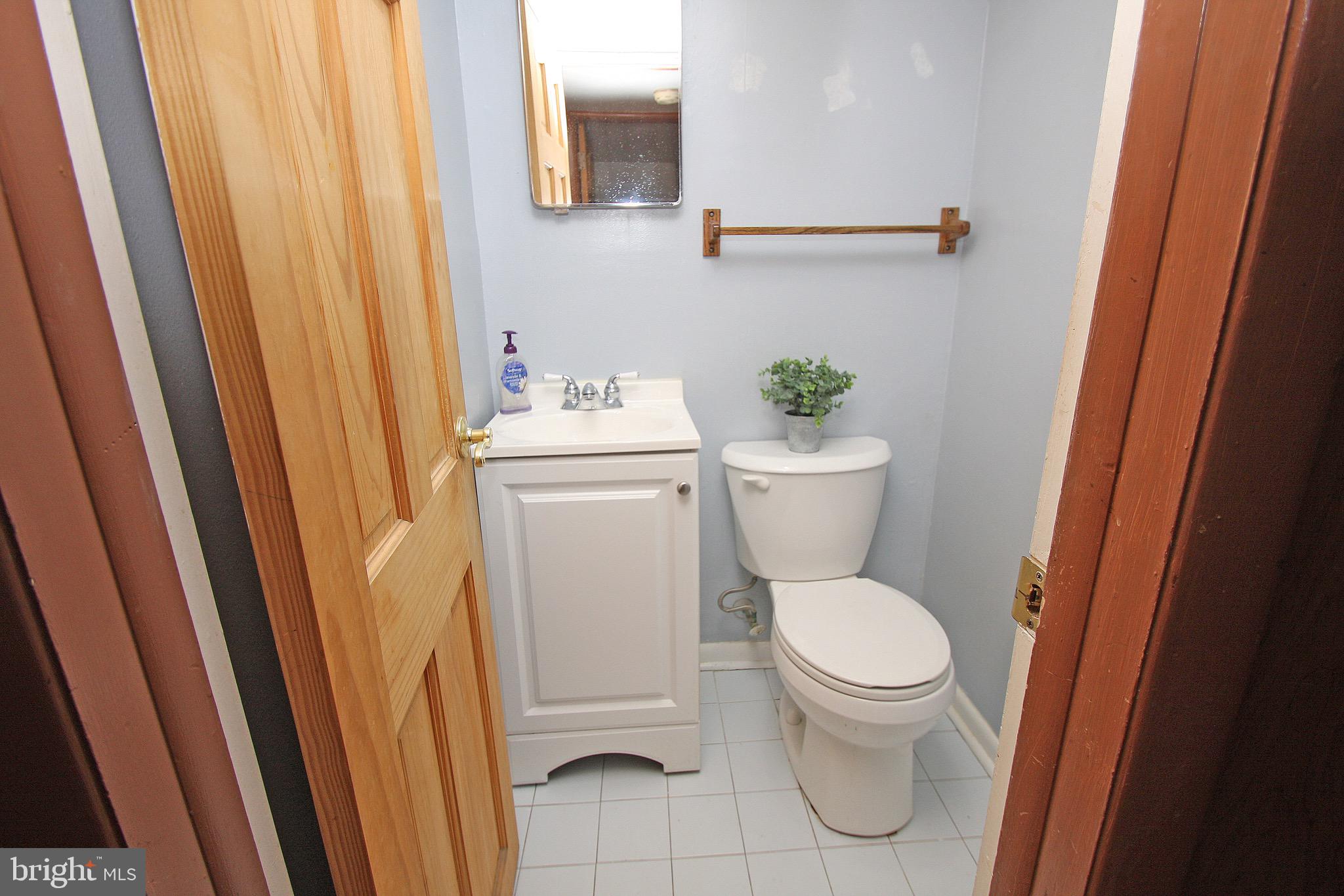 20 Burns Road Claymont, DE 19703 - Photo 31 of 43 Half bath - lower level
