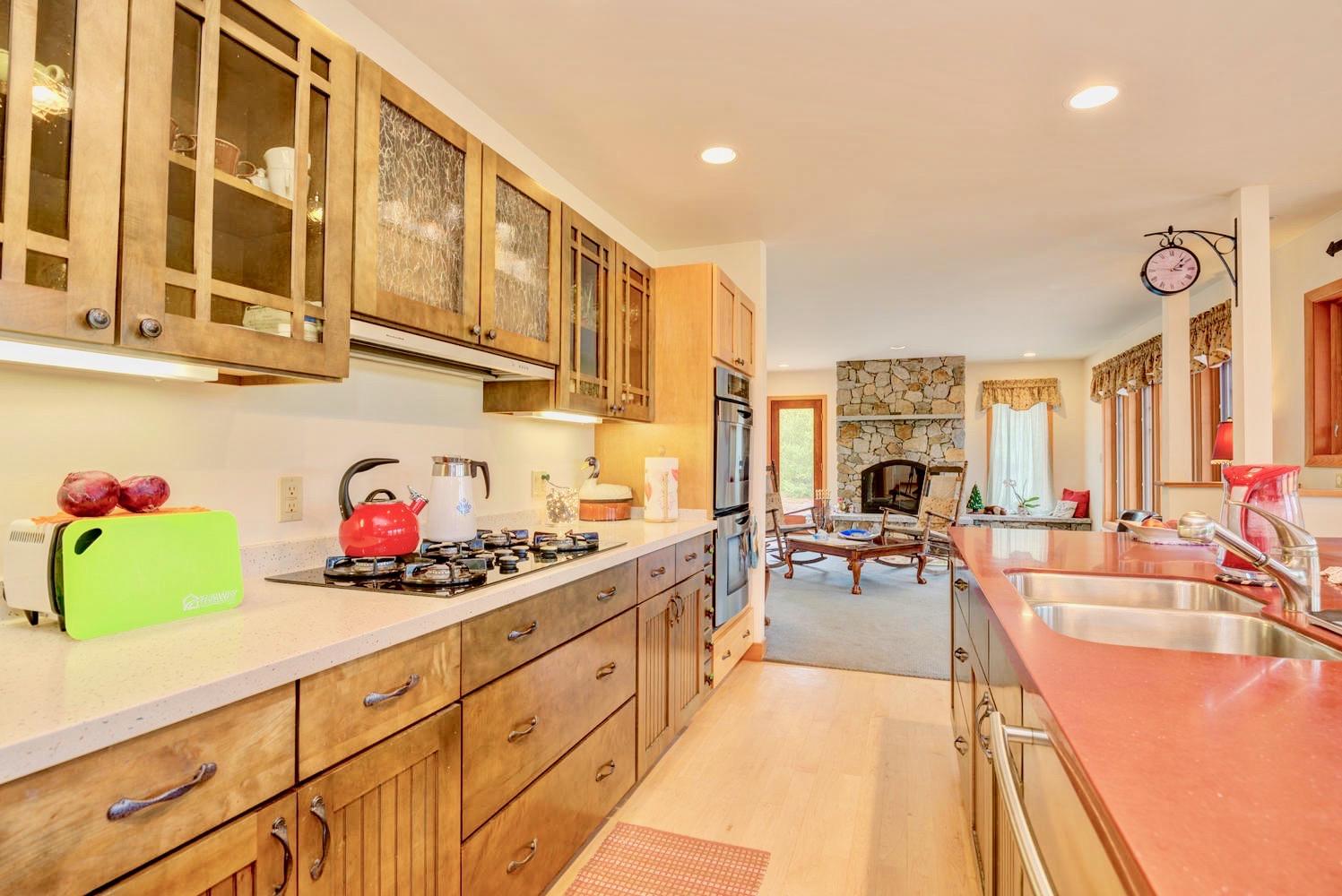 1086 North Berwick Road Wells, ME 04090 - Photo 14 of 66 1086 N Berwick Rd Wells ME-large-021-016