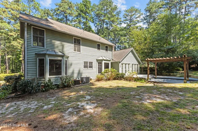 $2,800 | 225 Mitchell Road, Southern Pines, NC 28387