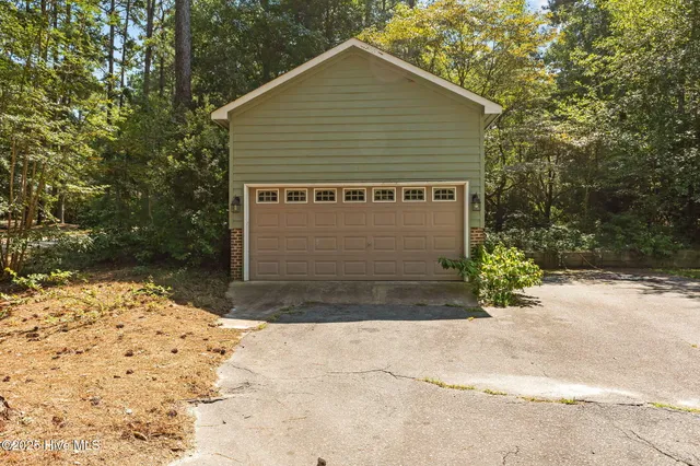 $2,800 | 225 Mitchell Road, Southern Pines, NC 28387
