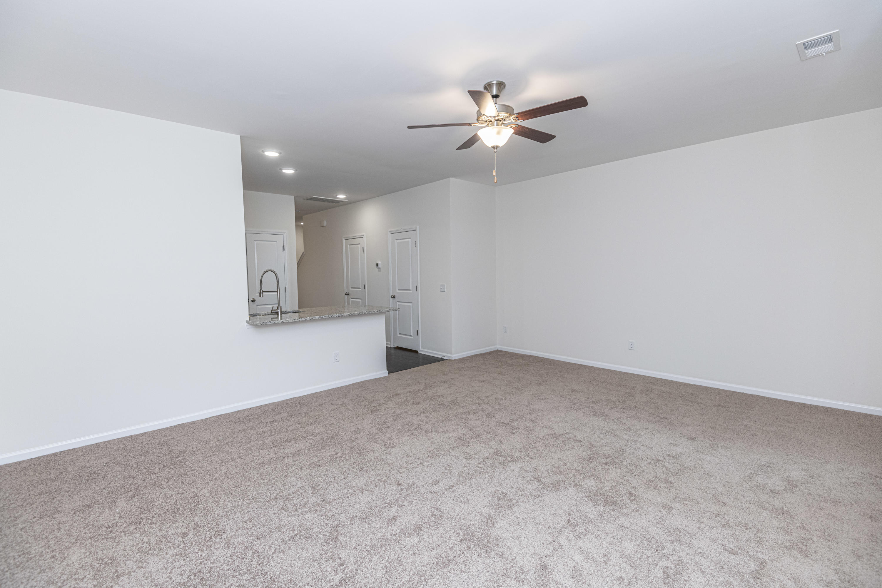 202 Woodward Road, Unit 111 Goose Creek, SC 29445 - Photo 13 of 30 DSC_5277