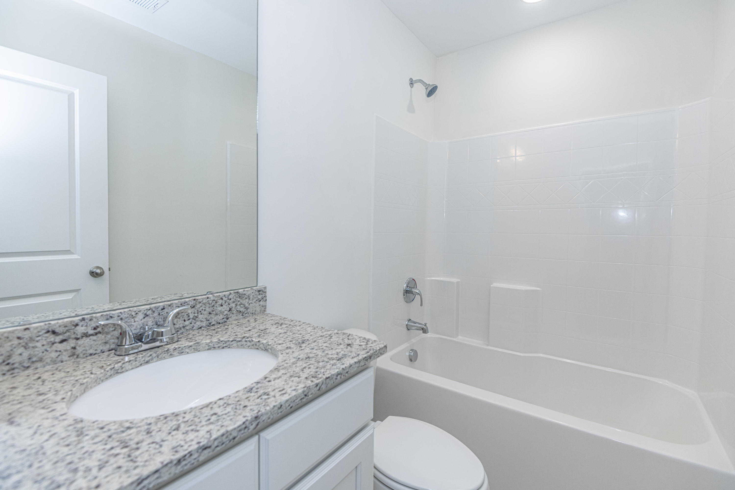 202 Woodward Road, Unit 111 Goose Creek, SC 29445 - Photo 19 of 30 DSC_5285