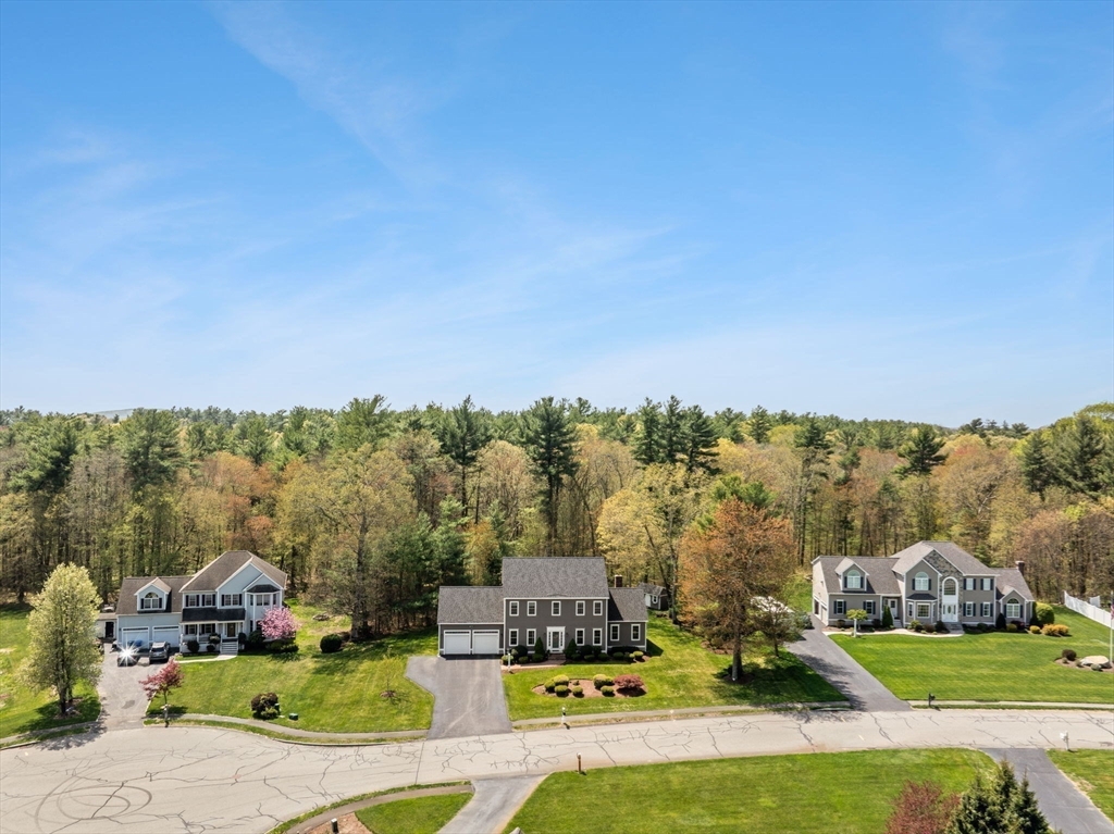 20 Mohawk Road Raynham, MA 02767 - Photo 7 of 42 a view of a city