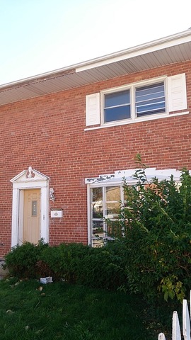 8830 Dee Road, Unit E Des Plaines, IL 60016 - Photo 1 of 1 Gallery Image 1