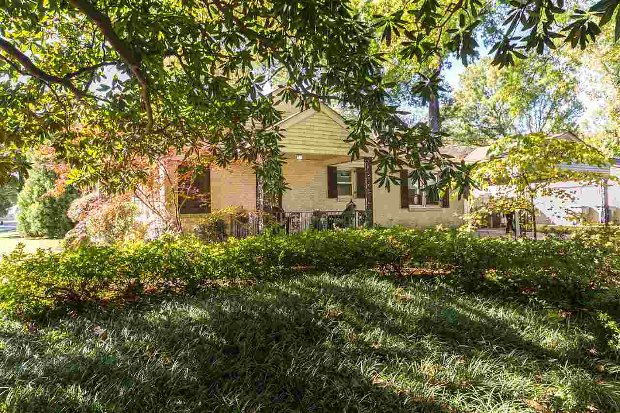 4618 Flamingo Road Memphis, TN 38117 - Photo 4 of 25