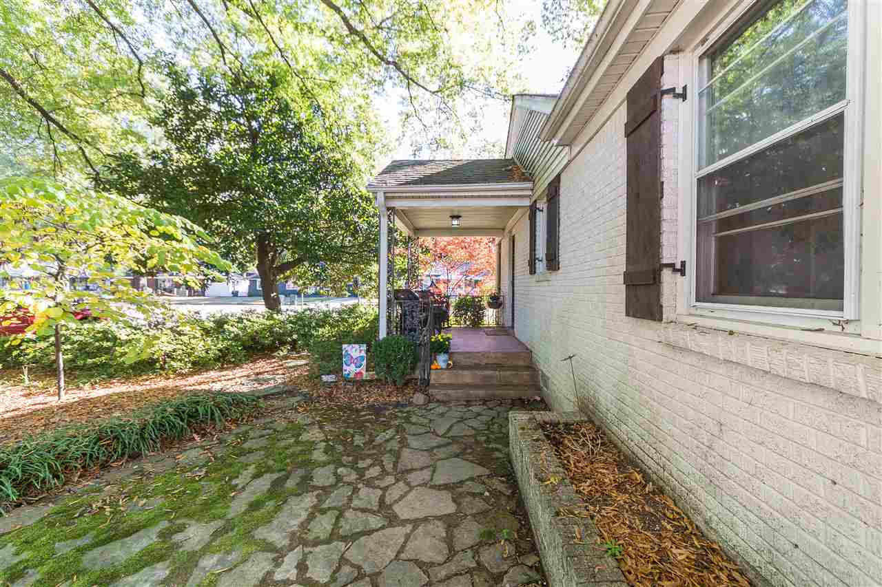 4618 Flamingo Road Memphis, TN 38117 - Photo 5 of 25