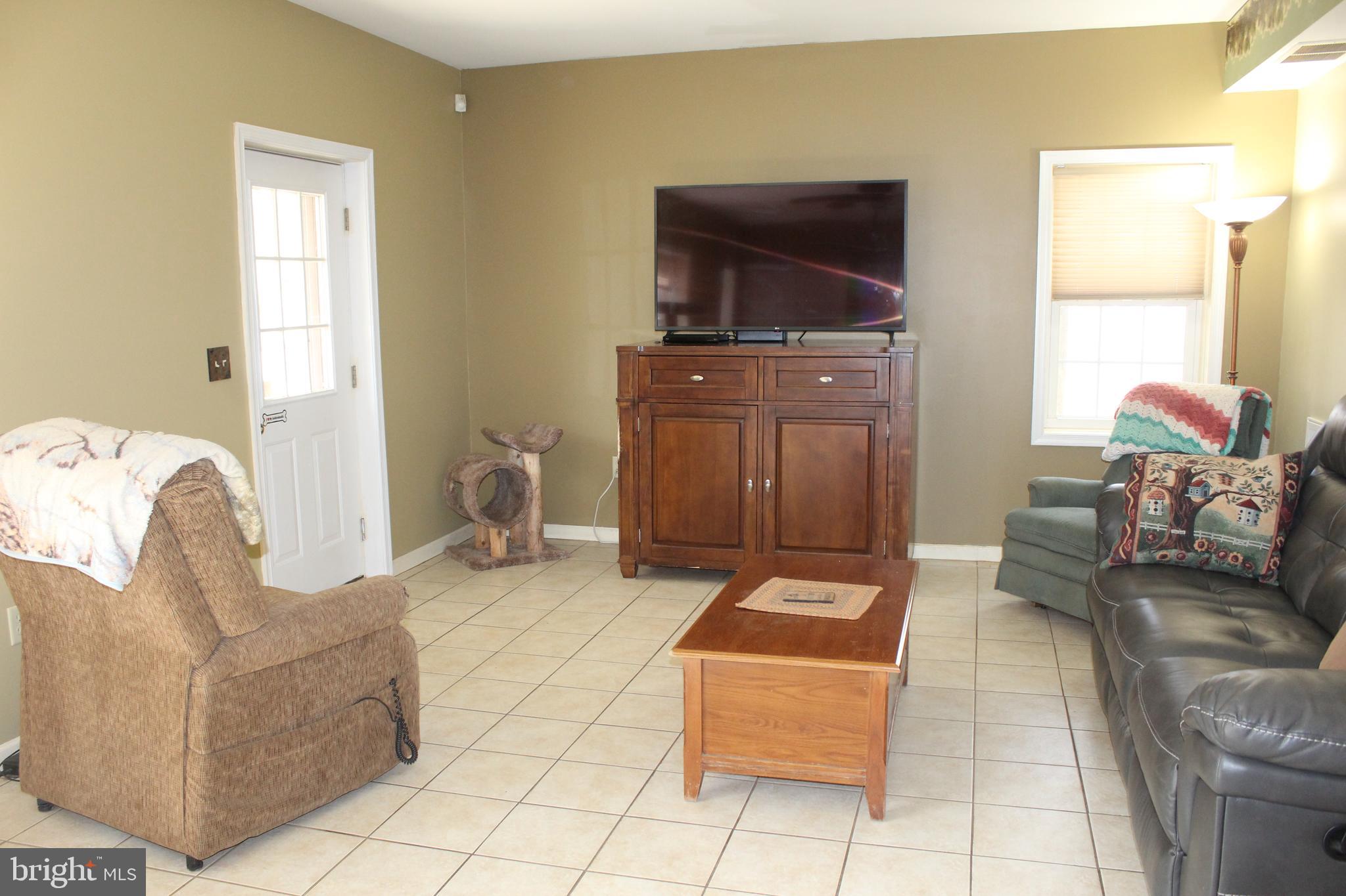 966 Pennsy Road Pequea, PA 17565 - Photo 28 of 44 Lower Level Family/Living Room