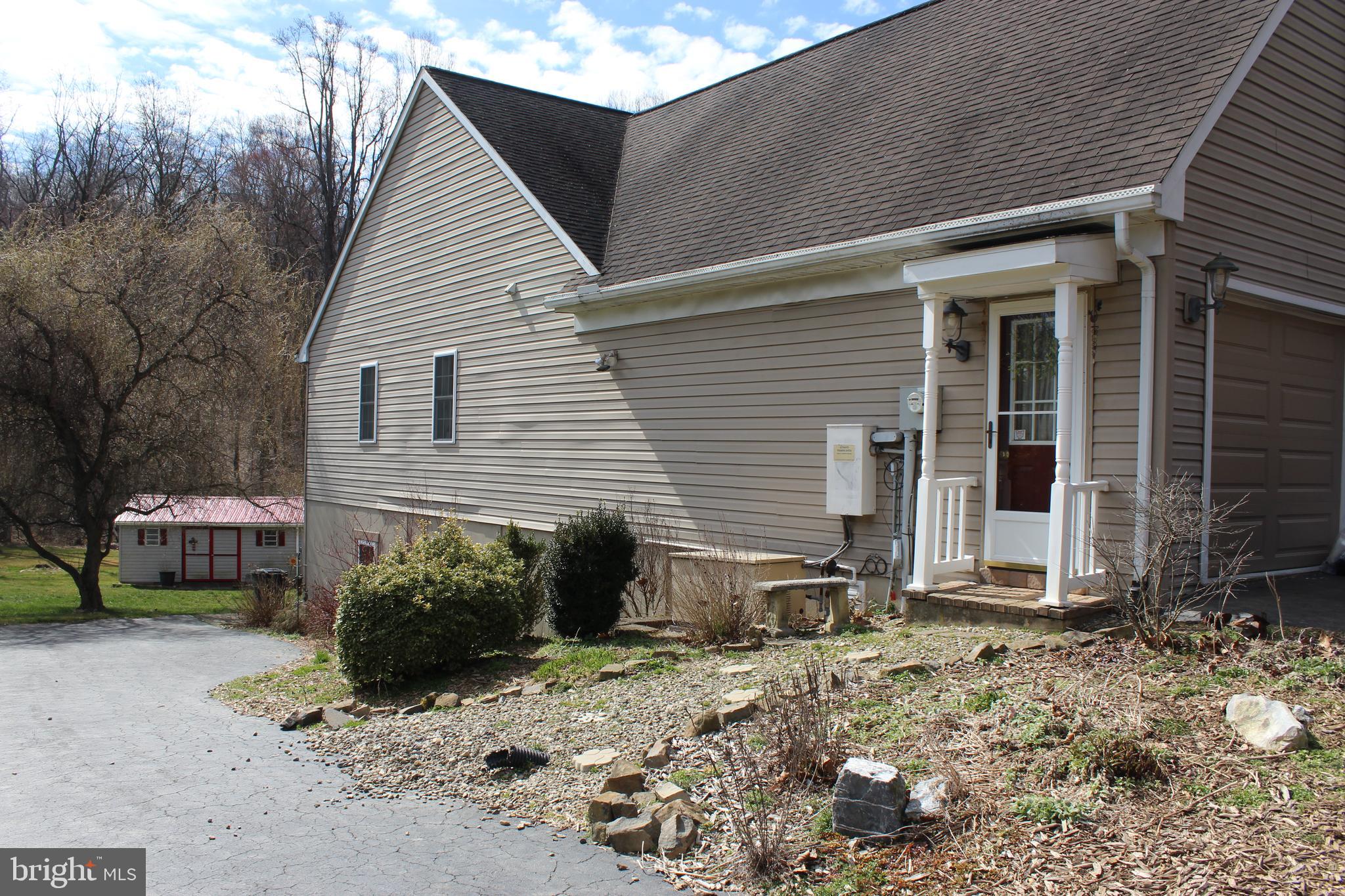 966 Pennsy Road Pequea, PA 17565 - Photo 35 of 44 Side