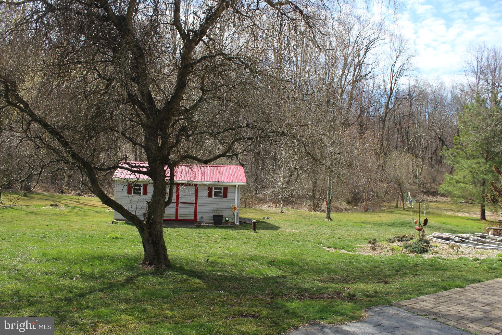 966 Pennsy Road Pequea, PA 17565 - Photo 36 of 44 Yard