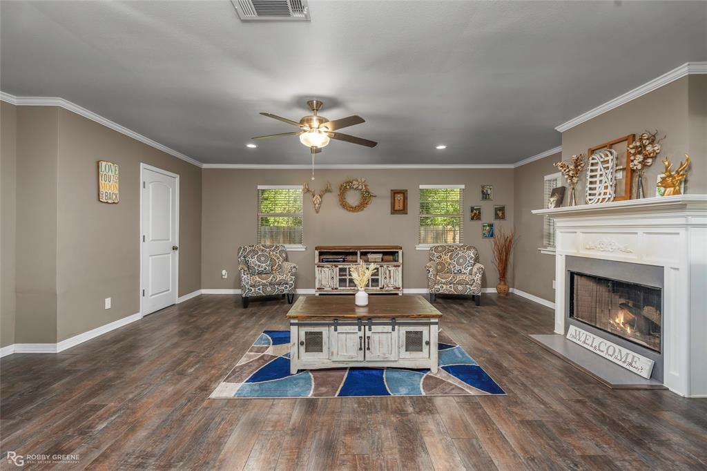 551 Horseshoe Loop Doyline, LA 71023 - Photo 2 of 27