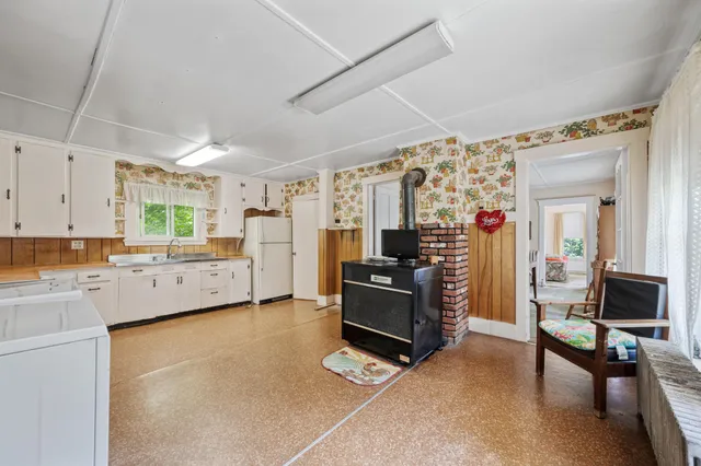 $219,500 | 26 Unity Road, Albion, ME 04910